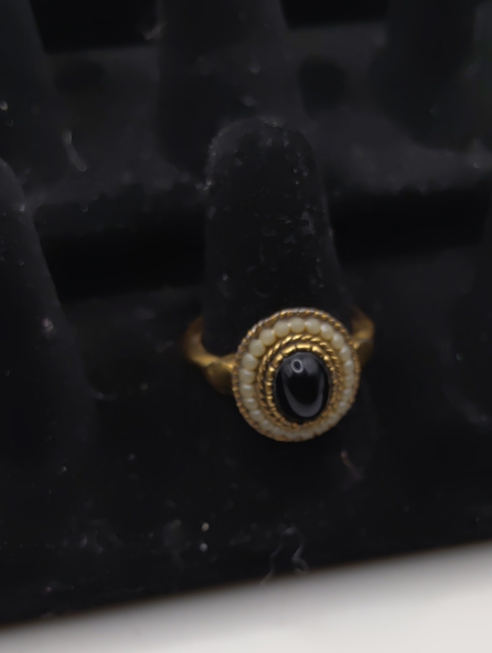 Avon Cocktail Ring Vintage Sz 7.5